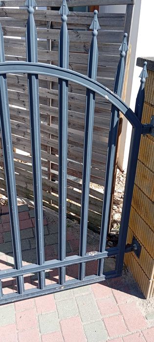 Ogrodzenie metalowe 8 przęseł, furtka, brama 2 skrzydłowa