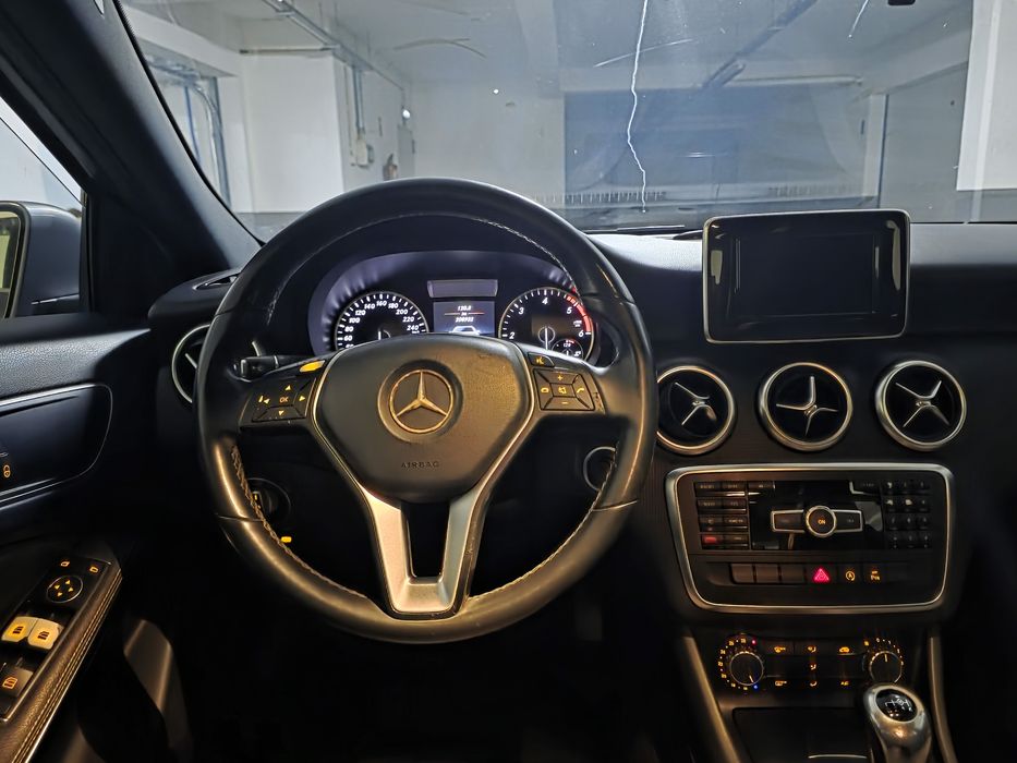 Desde 150€/mês - Mercedes A180CDI 2015 Nacional
