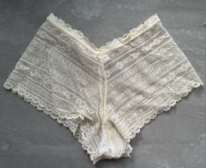 Комплект нижнего белья S