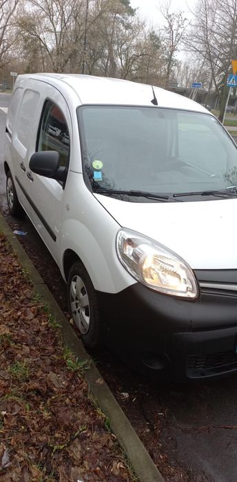 Kangoo 2016 r. lusterka fotele przednie maska lampy zderzak.