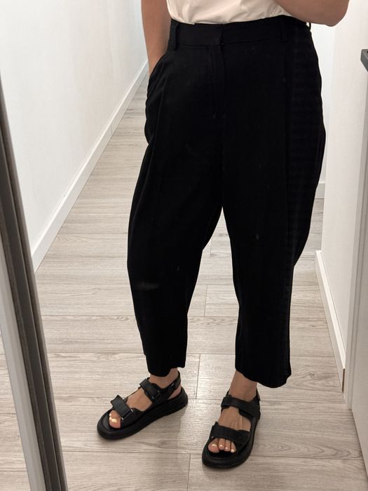 Легкі брюки Zara