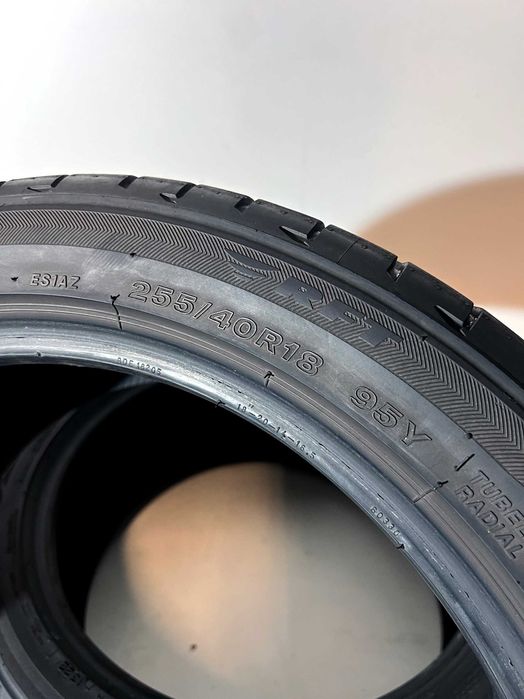 Pneus Bridgestone Potenza S001 - 255/40/18 - Excelentes