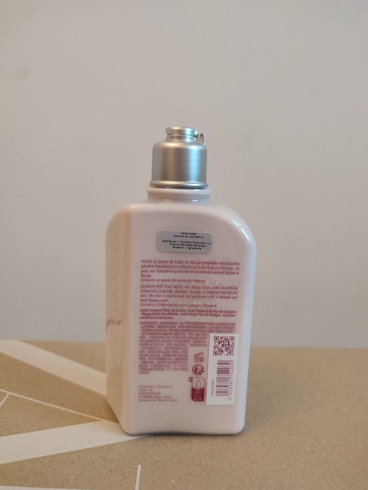 L'Occitane Mleczko do ciała Fleurs de cerisier Kwiat Wiśni 250 ml