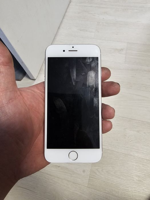 Продам Iphone 6s A1688 16гб