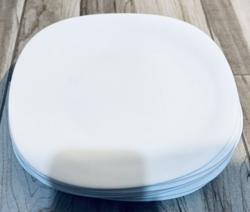 Посуд різний, різні матеріали