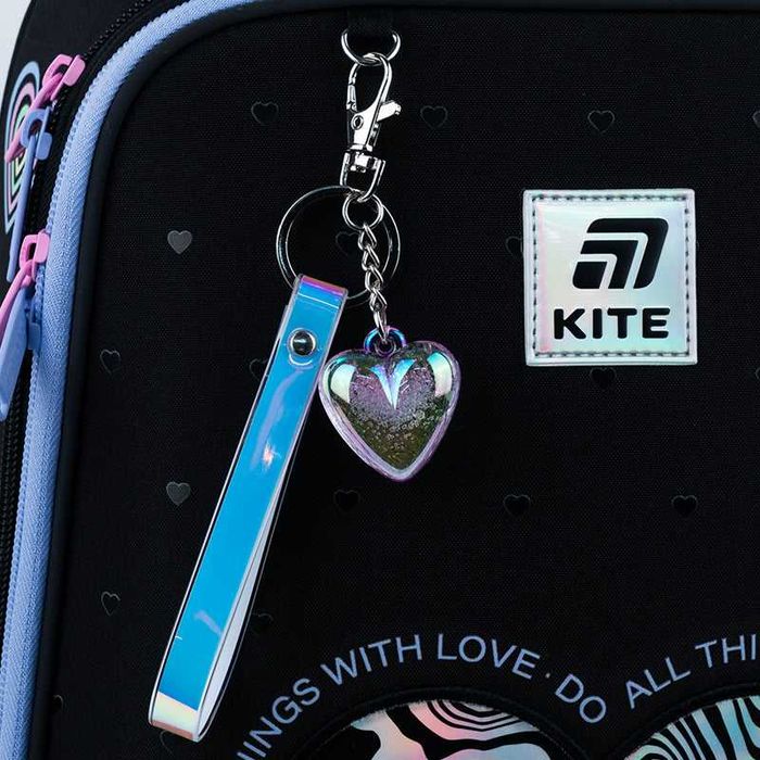 New 2025. Рюкзак шкільний Kite Education Love is на зріст 130-145см