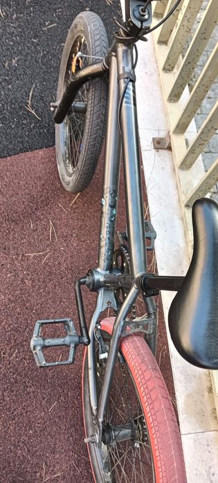 Bicicleta BMX usada