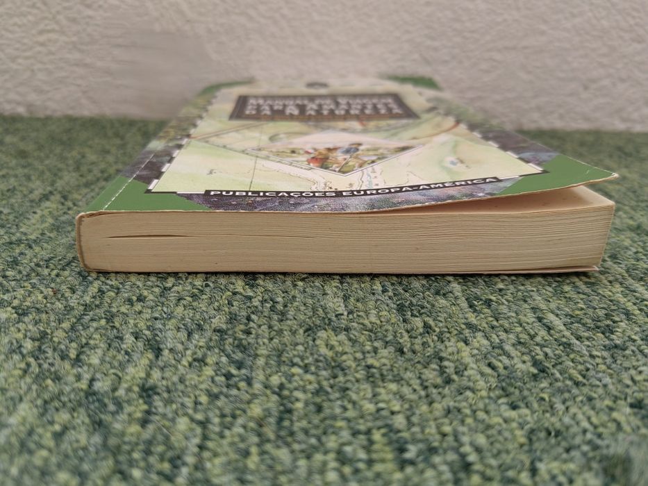 Livro "Manual de Viagem para Amantes da Natureza  Conselhos práticos