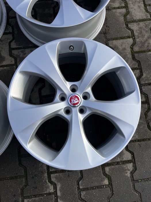 5/108 R20 Jaguar E Pace , I Pace / Range Rover Evoque