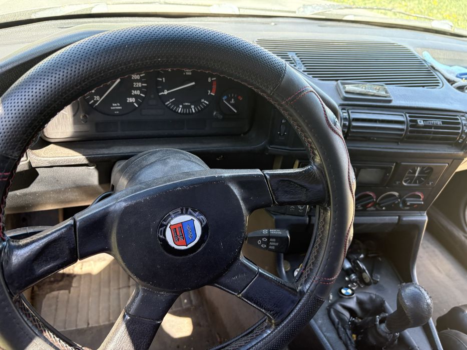 Продам авто BMW e34