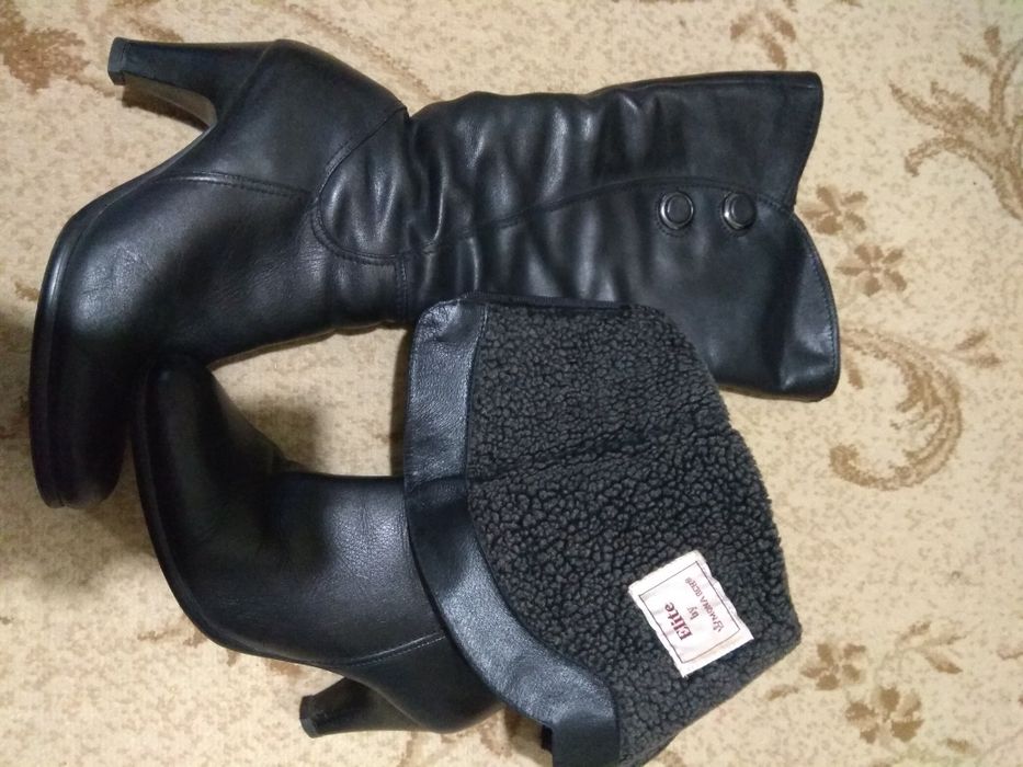 Чоботи зимові,жіночі, 40р.