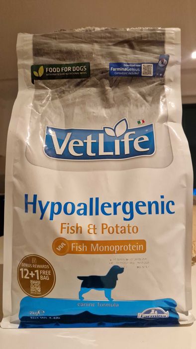 Ração hipoalergénica Farmina para cão adulto pequeno, peixe e batata-doce - 2 kg