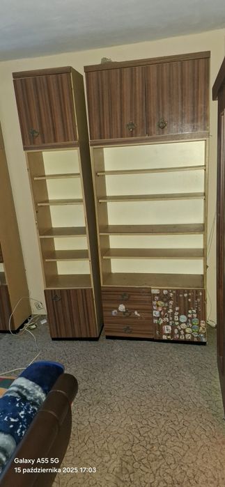 Komplet mebli domowych