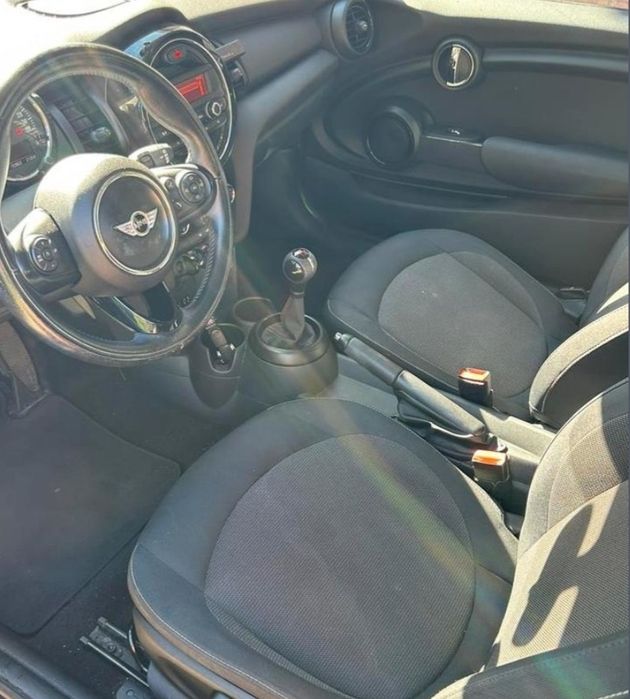 Mini One F56  ano 2016