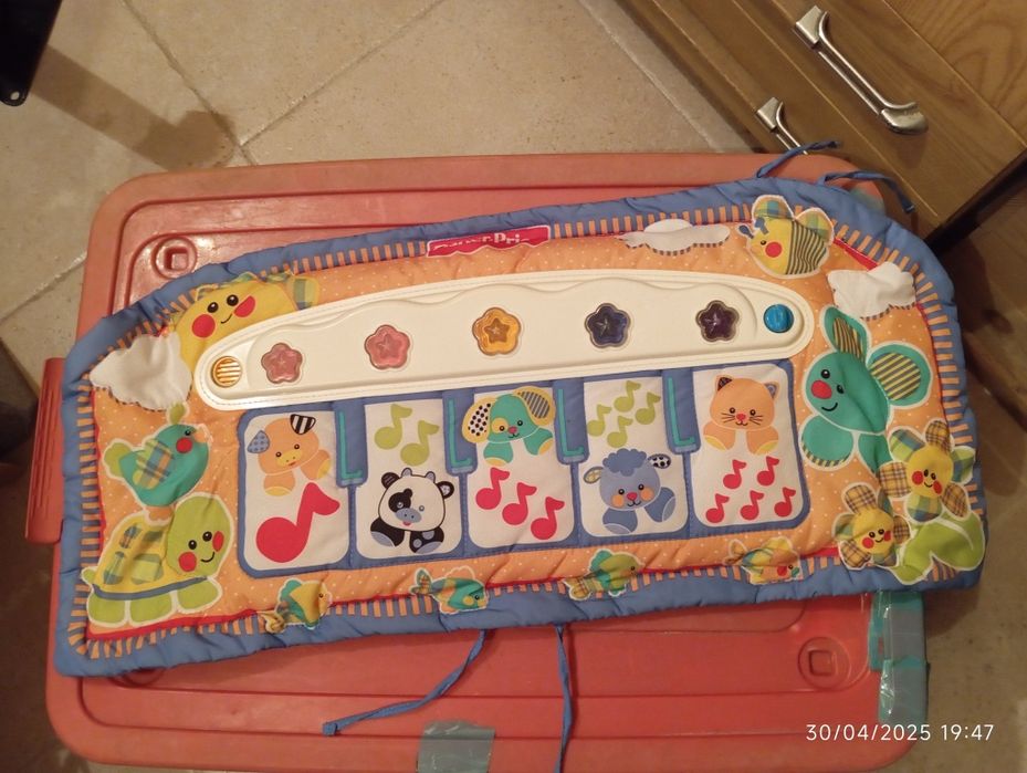 Piano interativo Fisher - Price