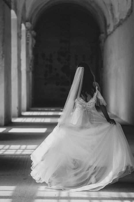 Piękna suknia ślubna Amy Love