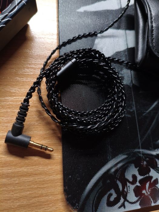 Навушники Truthear HEXA