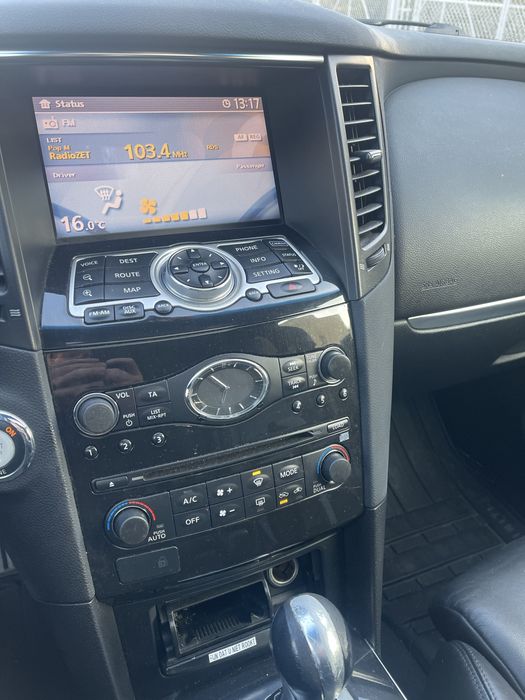 Infiniti FX50s  max opcja.