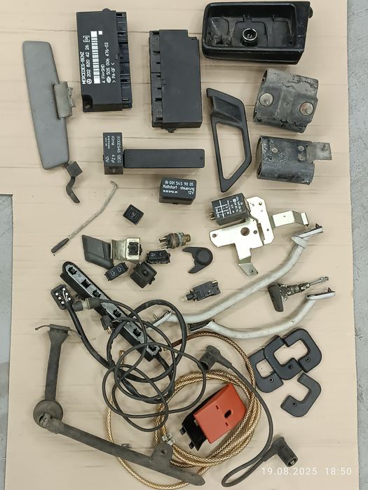 Осталось от Mercedes Benz W - 124