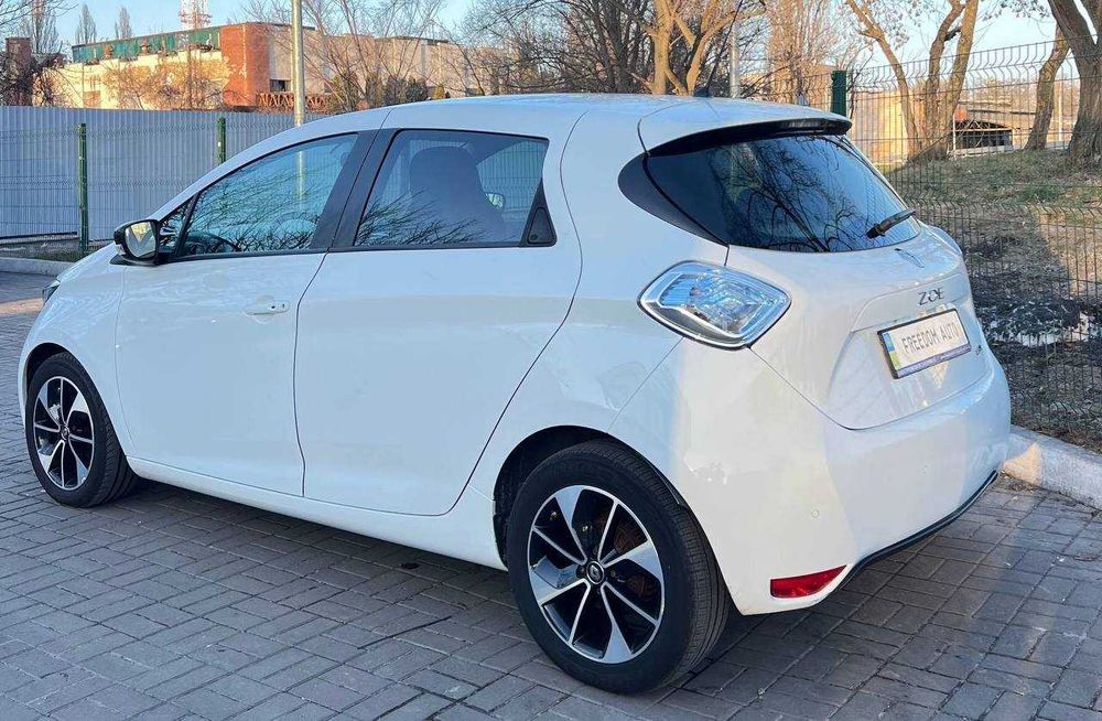 Оренда електромобіля Renault ZOE40 41 kWt
