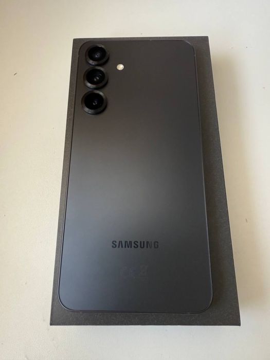 Samsung S25 plus 12/256