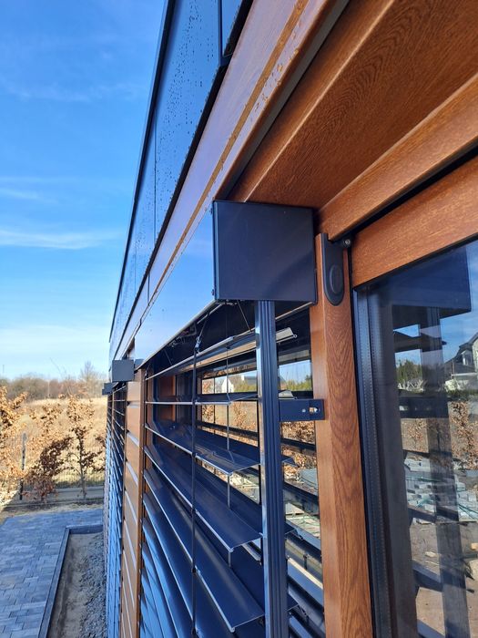 Żaluzje fasadowe z 90 c 80 pergola aluminiowa