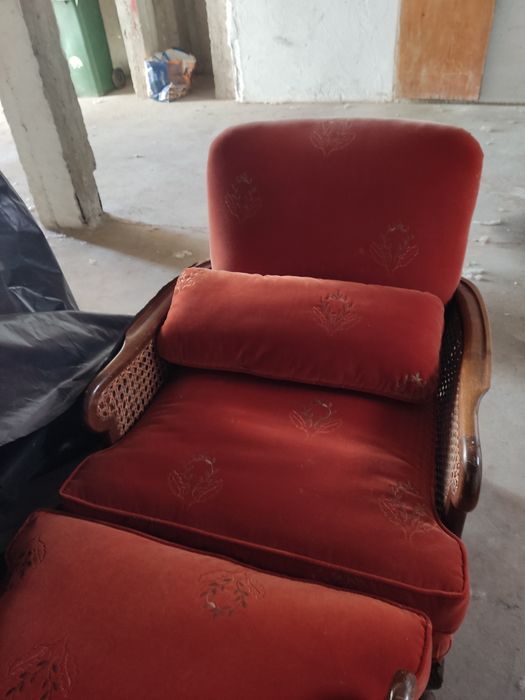 Par de poltronas antigas  impecaveis