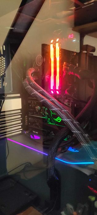 Memória RAM Corsair Vengeance RGB Pro DDR4/3200 32GB 2x16GB CL16