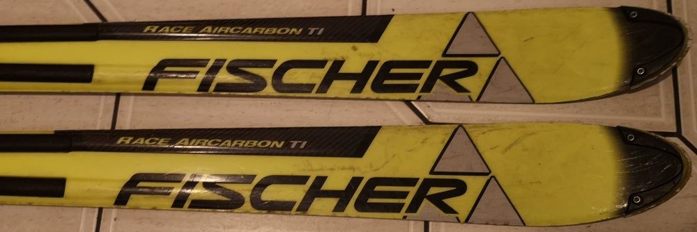 Narty Fisher RC4 Race AirCarbon TI 186 cm z wiązaniami