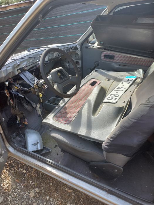 Ford Fiesta MK II para peças