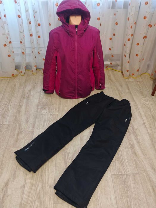 Костюм лыжный M-L р 48 евро 40 женский мембранный Rodeo