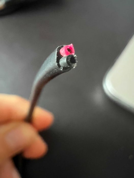 Przewód dwużyłowy 2PIN CZERWONO-CZARNY 2m