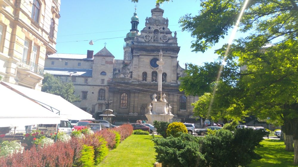 Люкс апартаменти в центрі Львова