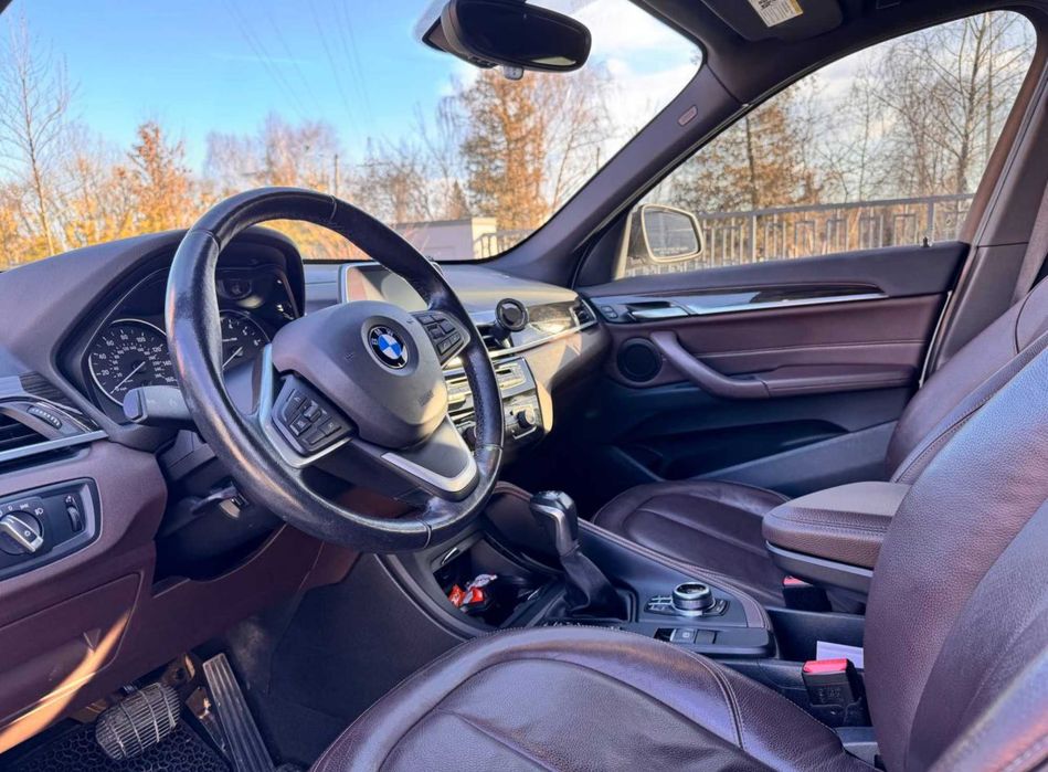 Продам авто BMW X1, 2017, Xdrive