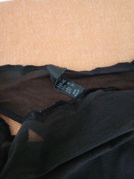 Majtki i stringi damskie.