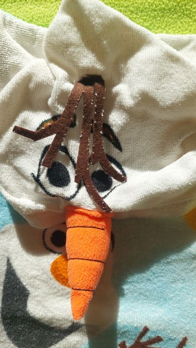 Poncho/ Toalha com capuz, praia ou piscina, Olaf (Frozen)