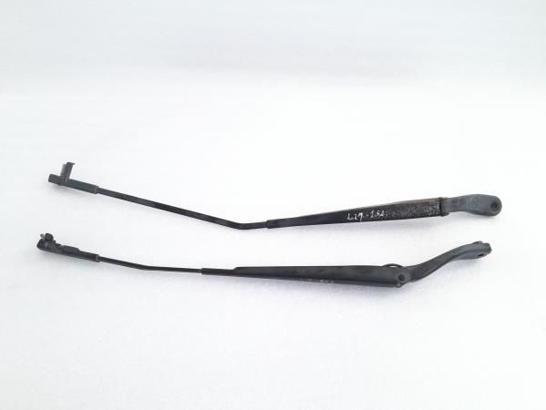 Haste / braço de escova limpa vidros frente direita MAZDA 3 (BK)
