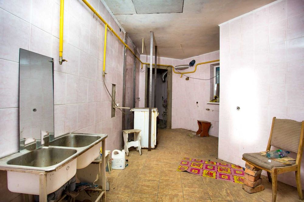 Пр.Богоявленский 700 кв.м. фасад цена 79 тыс.у.е.