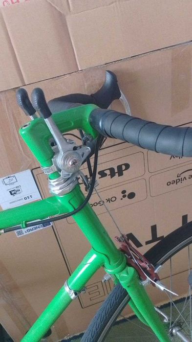 Шосейний велосипед Raleigh