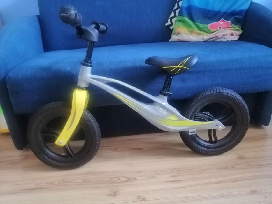 Rowerek biegowy lionelo