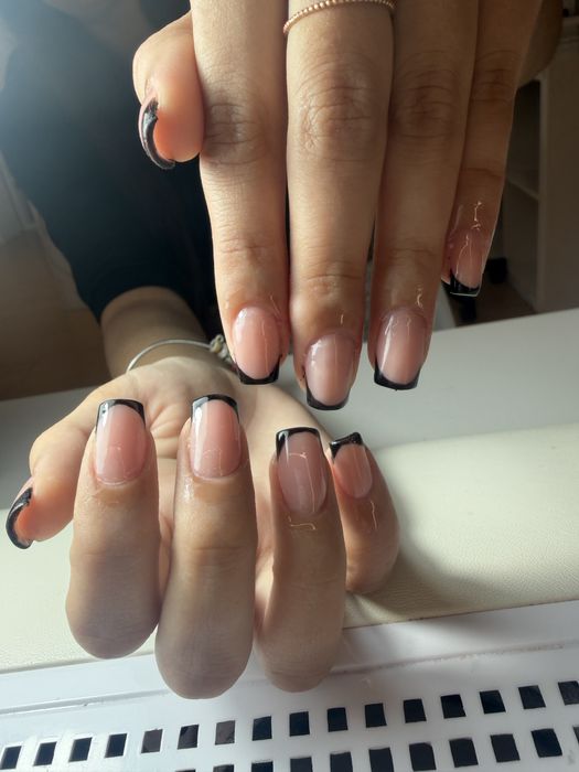 Aplicacao unhas de gel