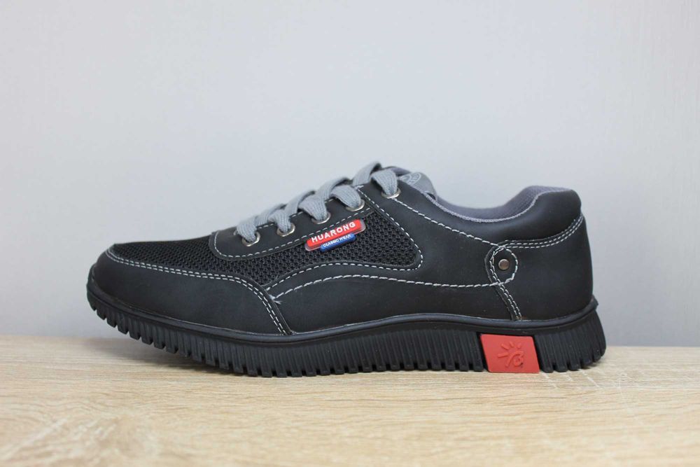 Підліткові туфлі-кросівки Bessky (розміри 34 - 21.5 см; 35й - 22 см)