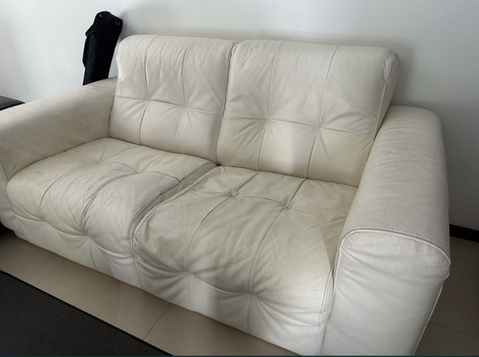 Conjunto de dois sofas em pele LasCasas