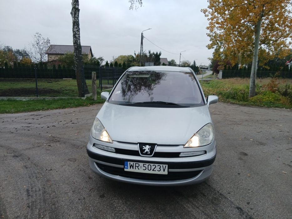 Peugeot 807