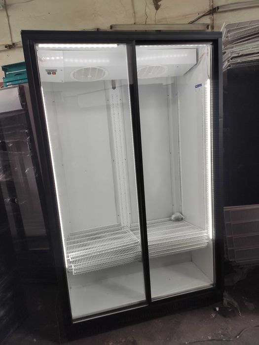Холодильна шафа вітрина UBC SuperLarge LB 1300л сірий, є Сервіс!