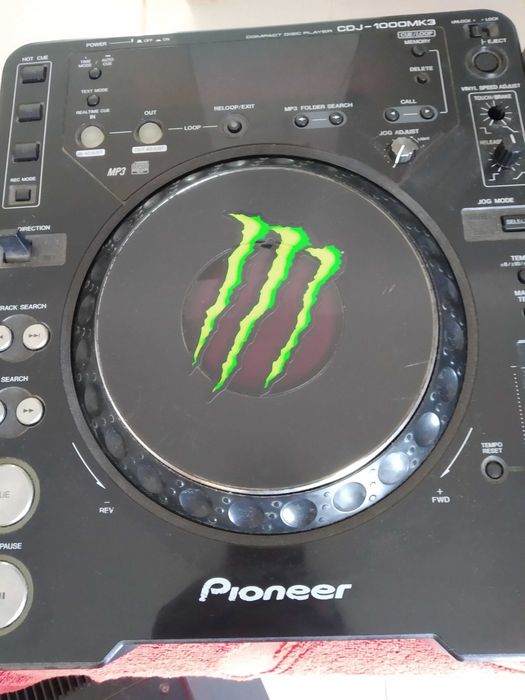 Conjunto de Equipamento para DJ