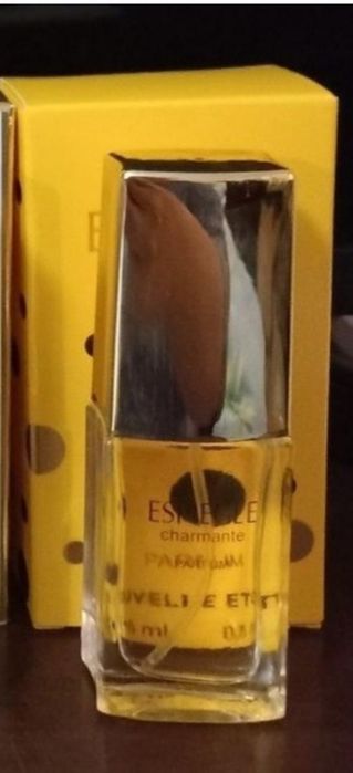 Парфюм Очаровательна шалунья та інші