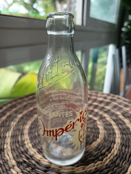 Garrafa antiga Pátria