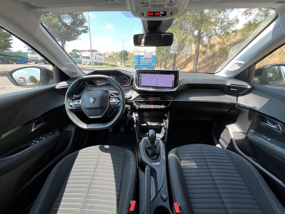 Peugeot 208 1.2 PureTech 75cv | 2024 | 32.000 km