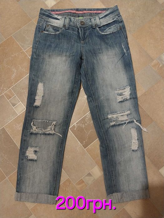 Джинси жіночі в асортименті